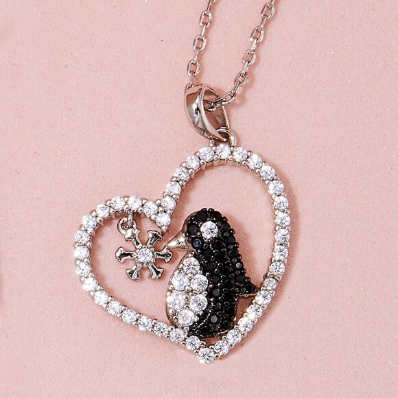 Penguin Necklace - Charmed Aroma Penguin Collection - Picture 1 of 3